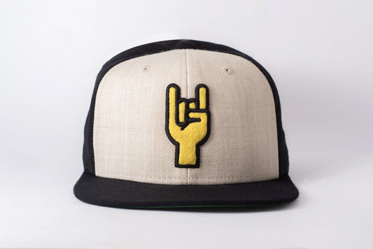 Chiro Liro Black & White